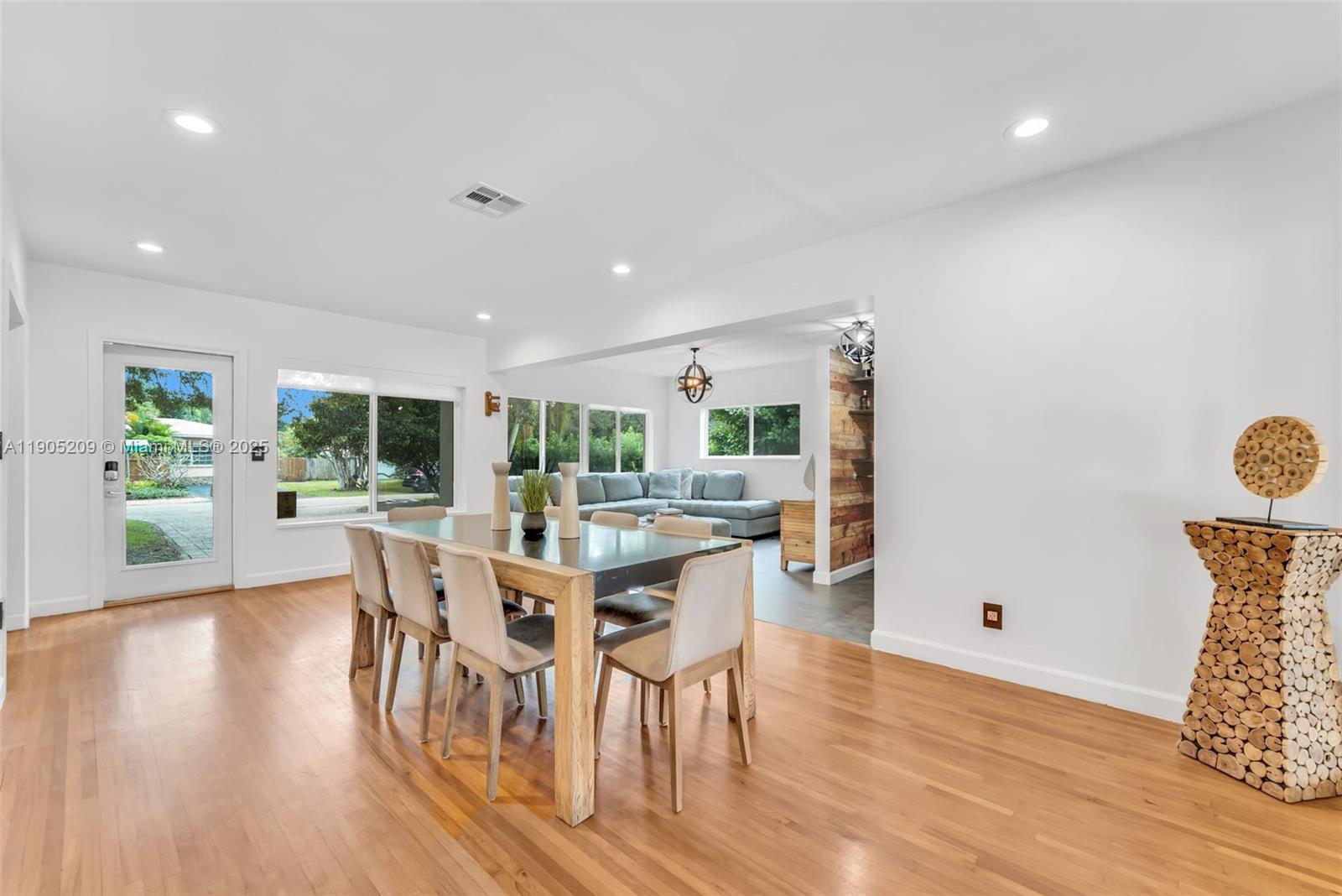 971 NE 116th St Biscayne Park, FL 33161