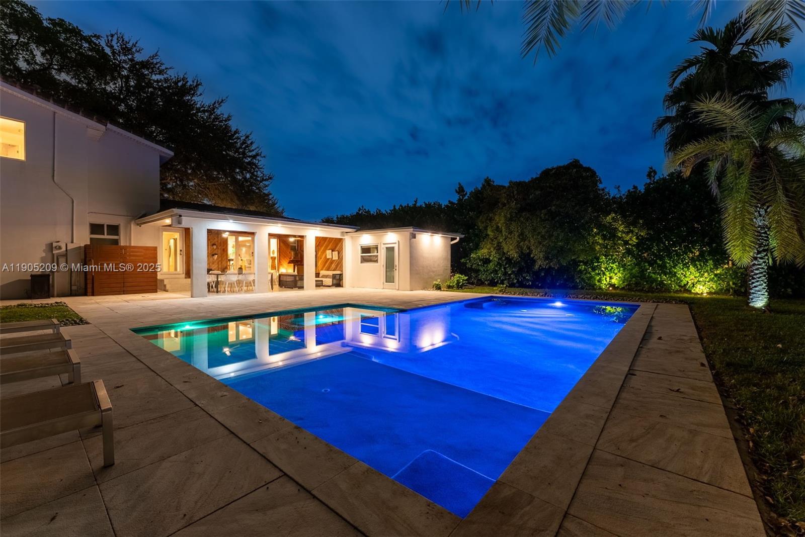 971 NE 116th St Biscayne Park, FL 33161