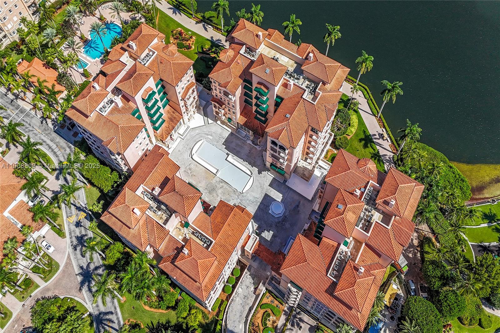 13643 Deering Bay Dr #165 Coral Gables, FL 33158