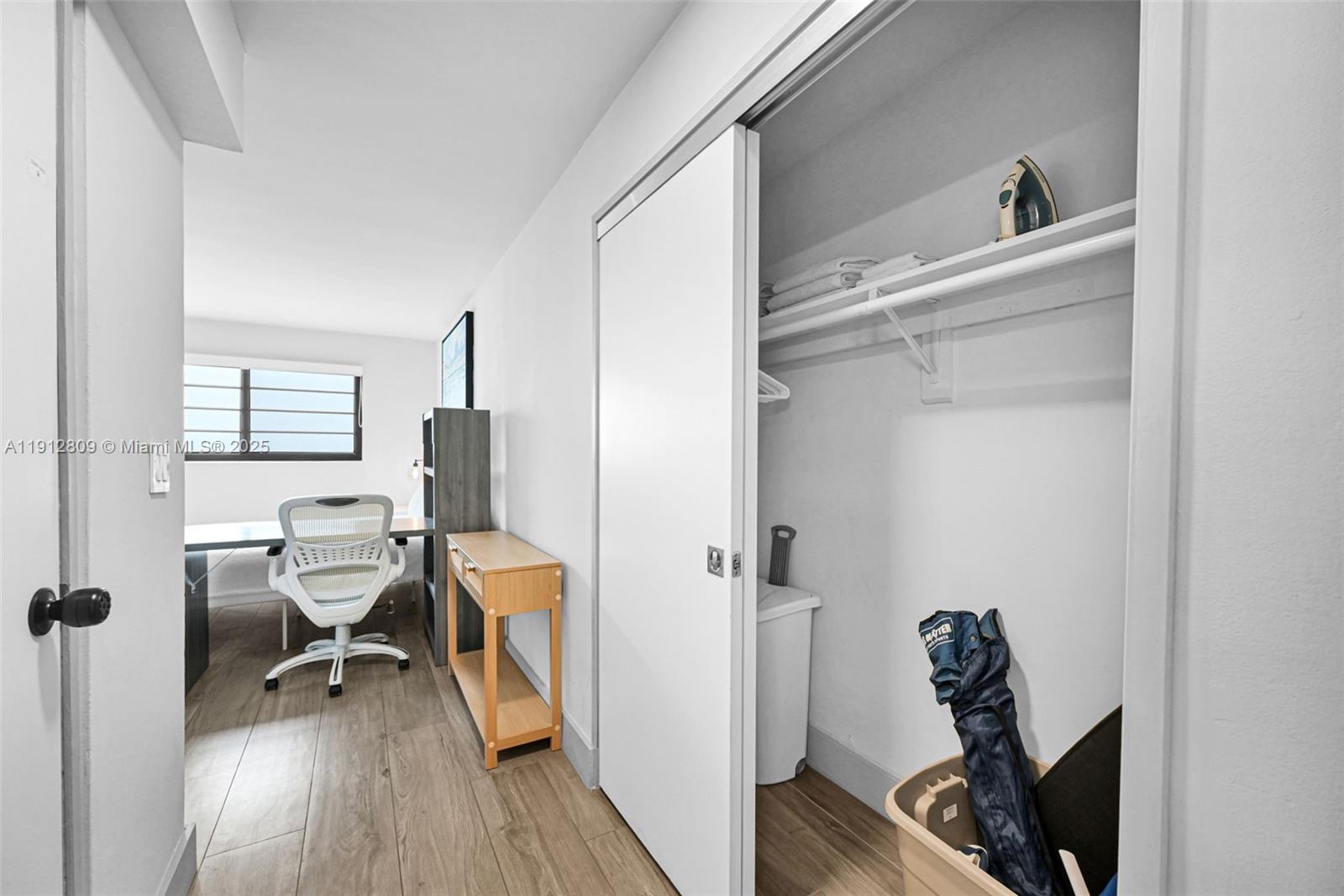 1418 Collins Ave #302 Miami Beach, FL 33139