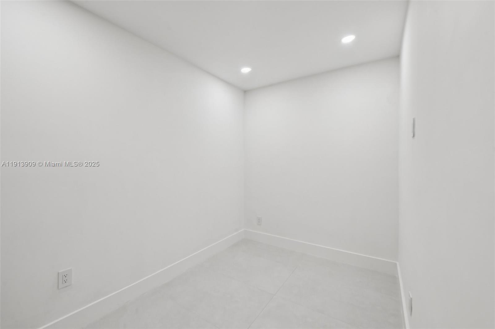 5152 SW 6th St Coral Gables, FL 33134