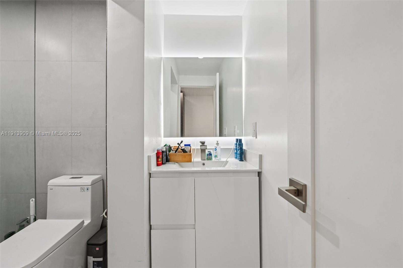 5152 SW 6th St Coral Gables, FL 33134