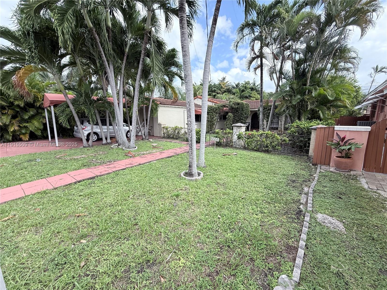 9125 Byron Ave Surfside, FL 33154