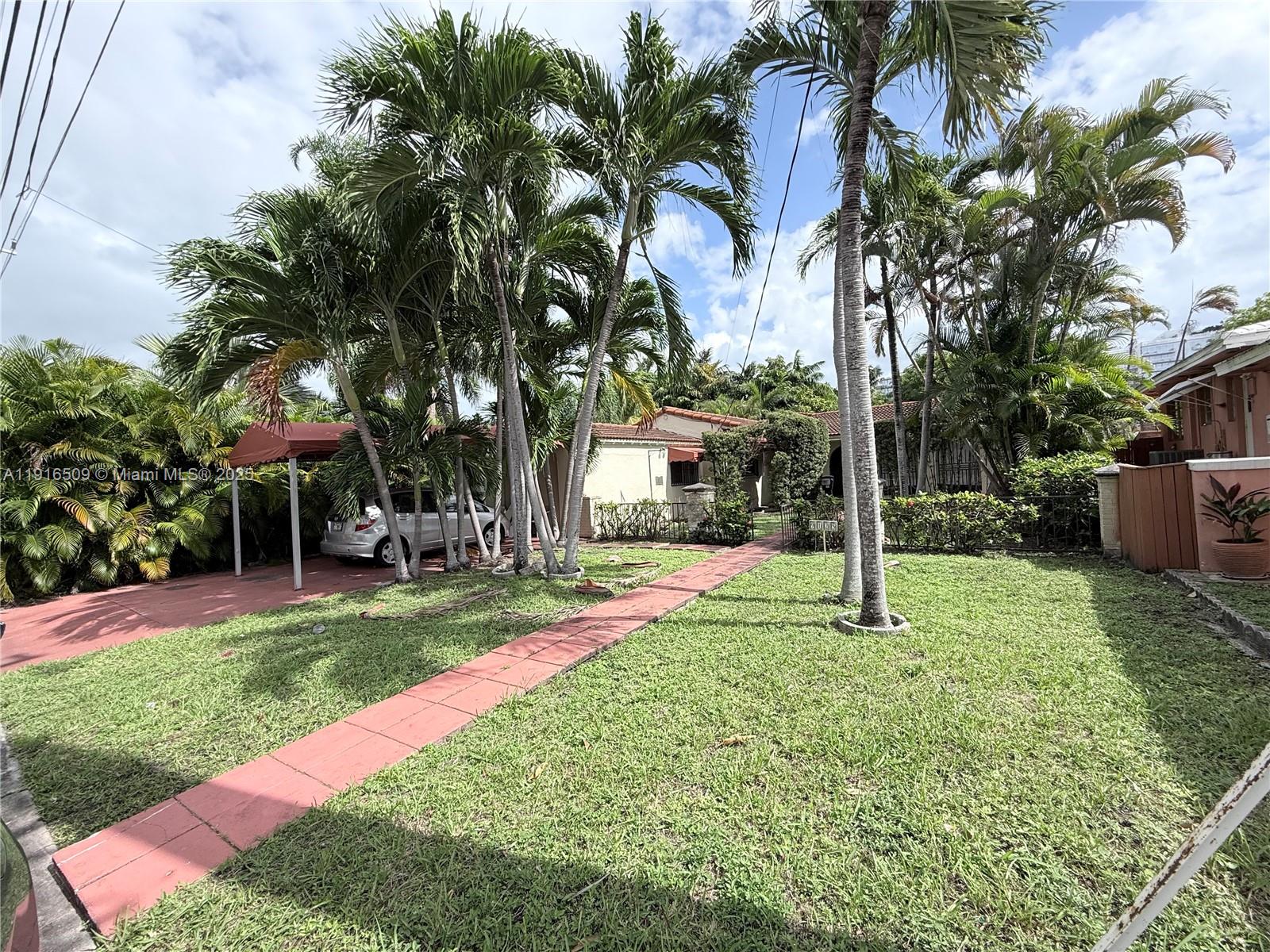 9125 Byron Ave Surfside, FL 33154