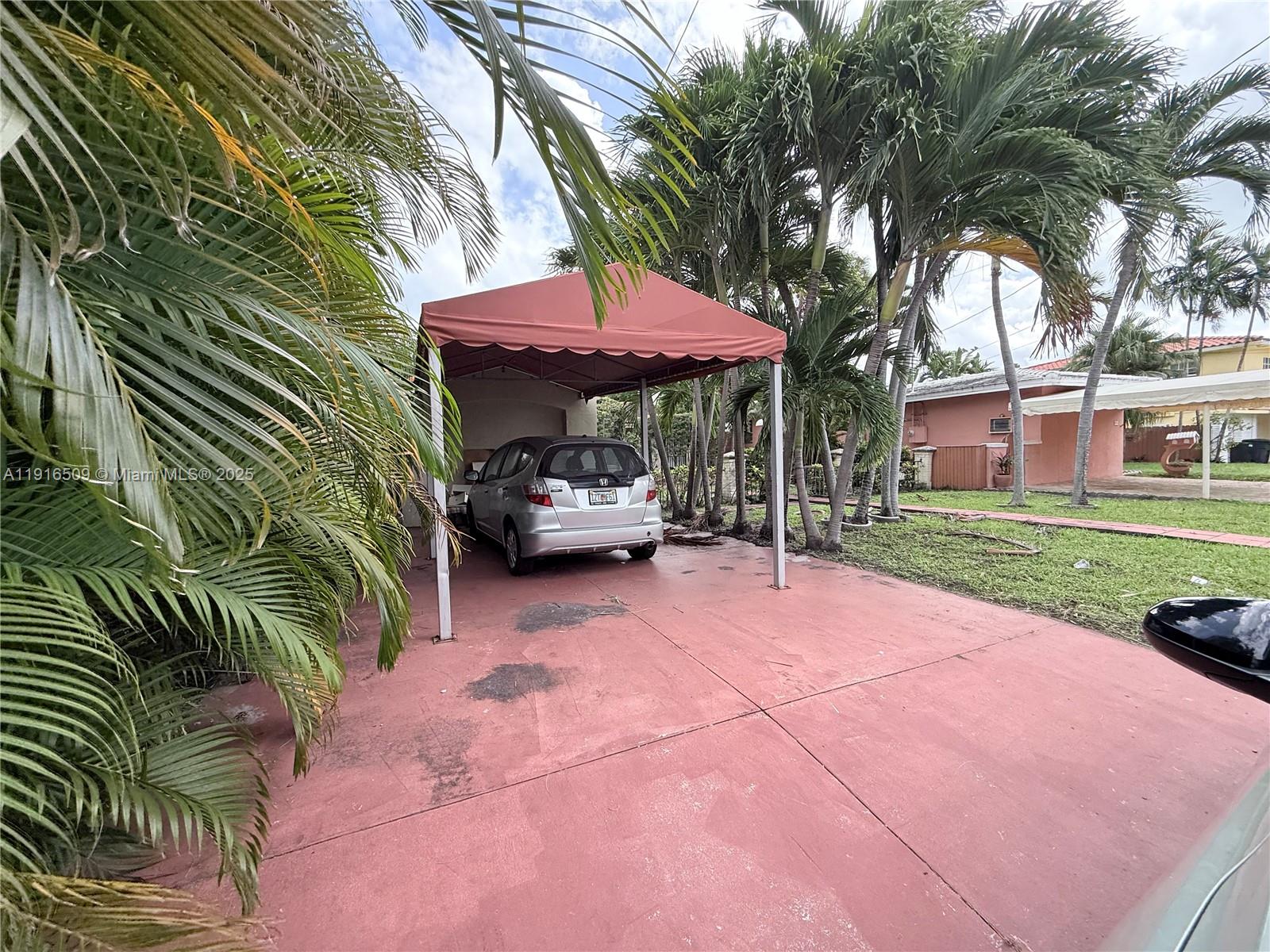 9125 Byron Ave Surfside, FL 33154