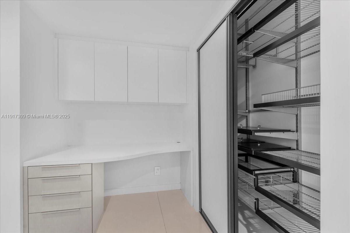 image Bristol Tower Condominium60