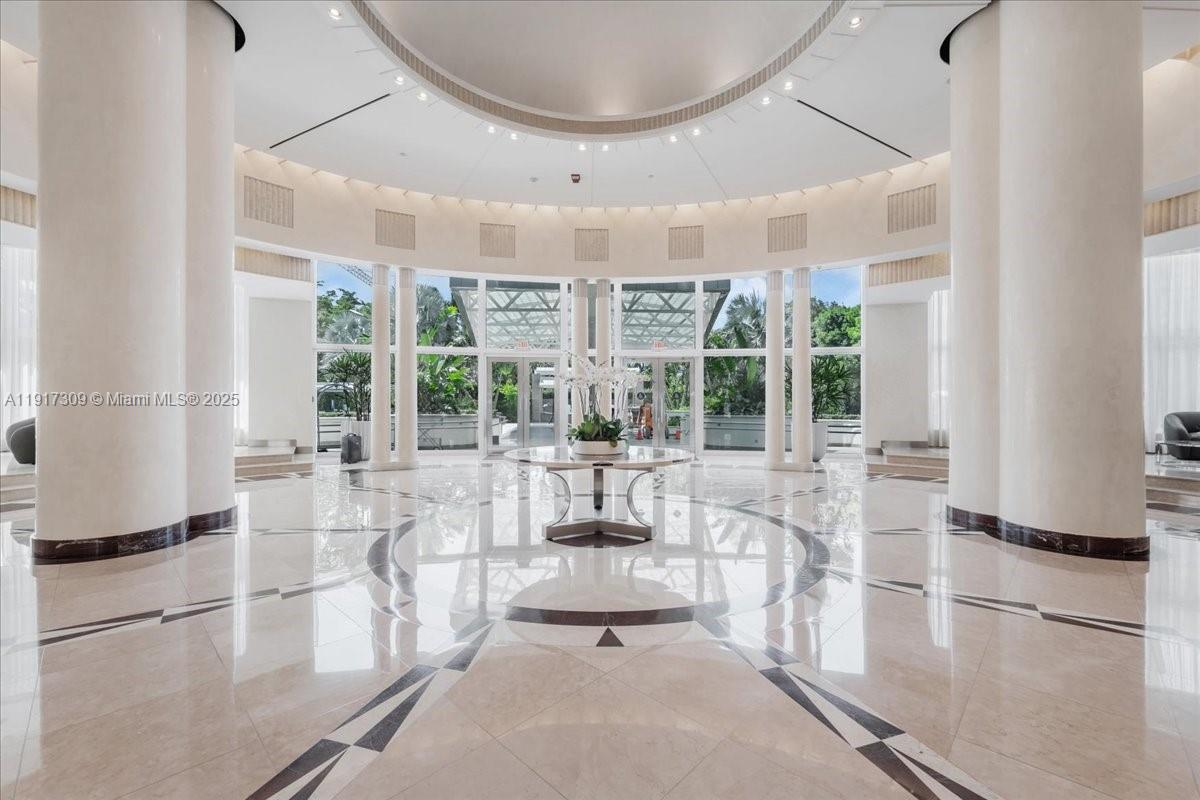 image Bristol Tower Condominium77