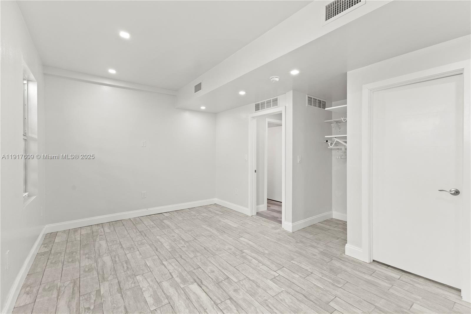 5820 NW 3rd Ave Miami, FL 33127