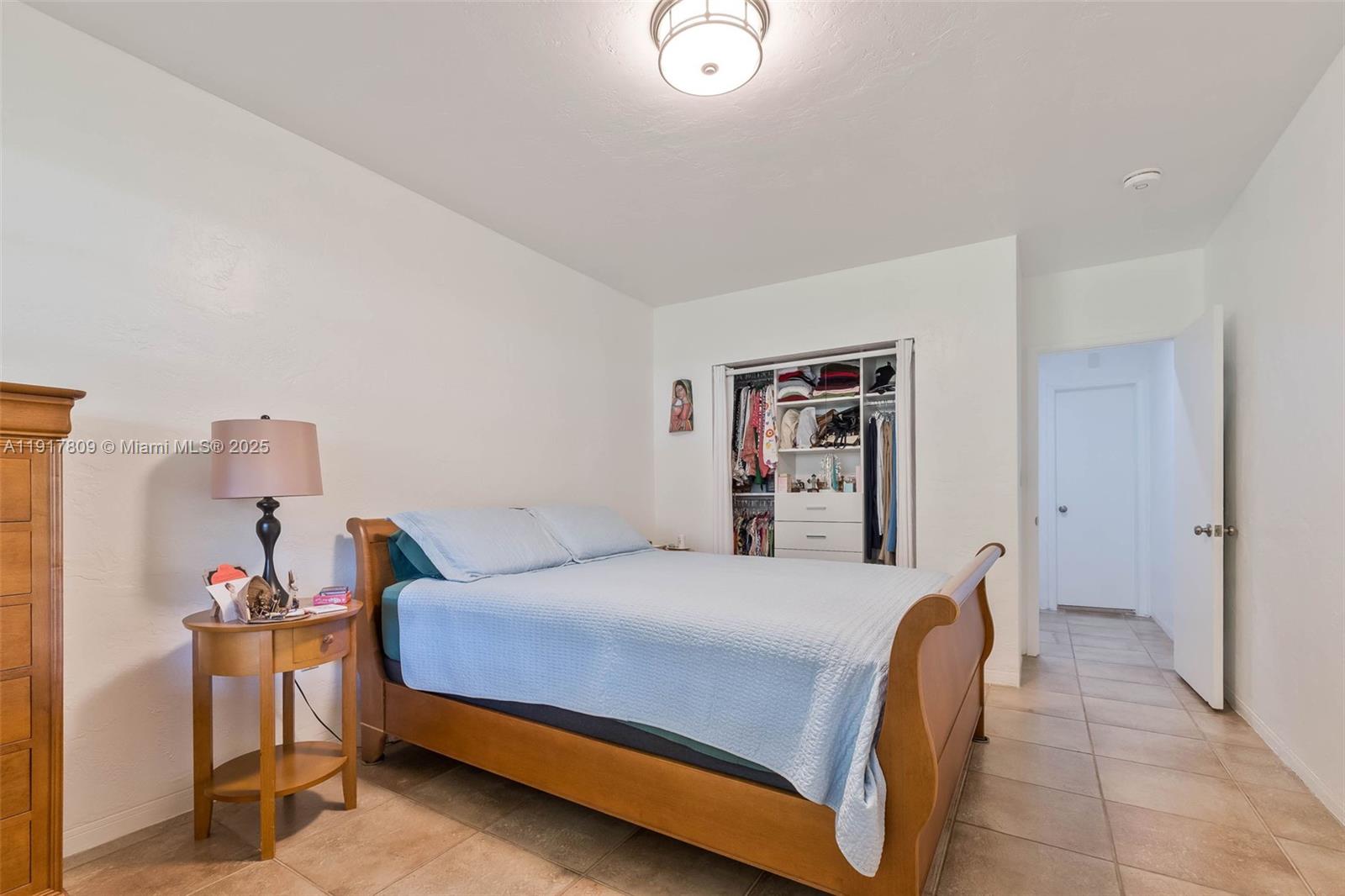 20 Park Dr #2 Bal Harbour, FL 33154