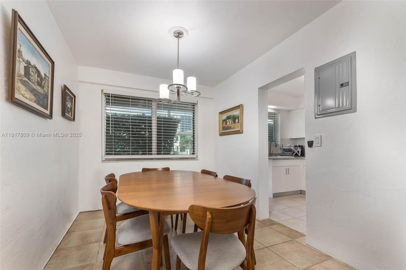 20 Park Dr #2 Bal Harbour, FL 33154