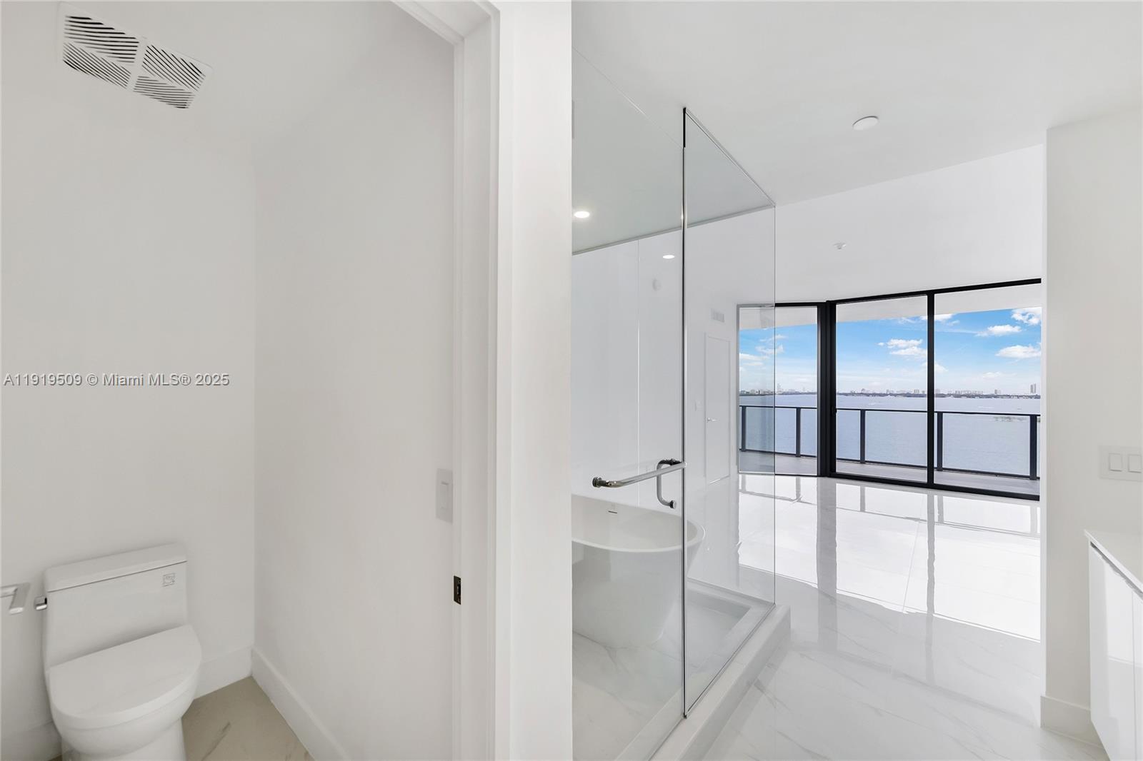 700 NE 24th #1101 Miami, FL 33137