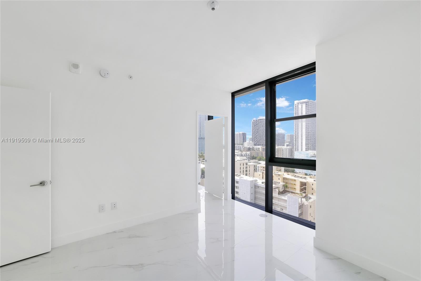 700 NE 24th #1101 Miami, FL 33137