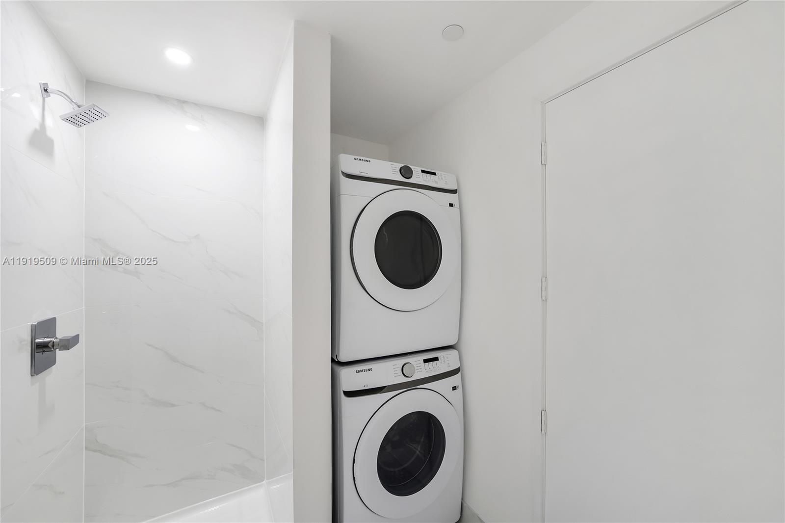 700 NE 24th #1101 Miami, FL 33137