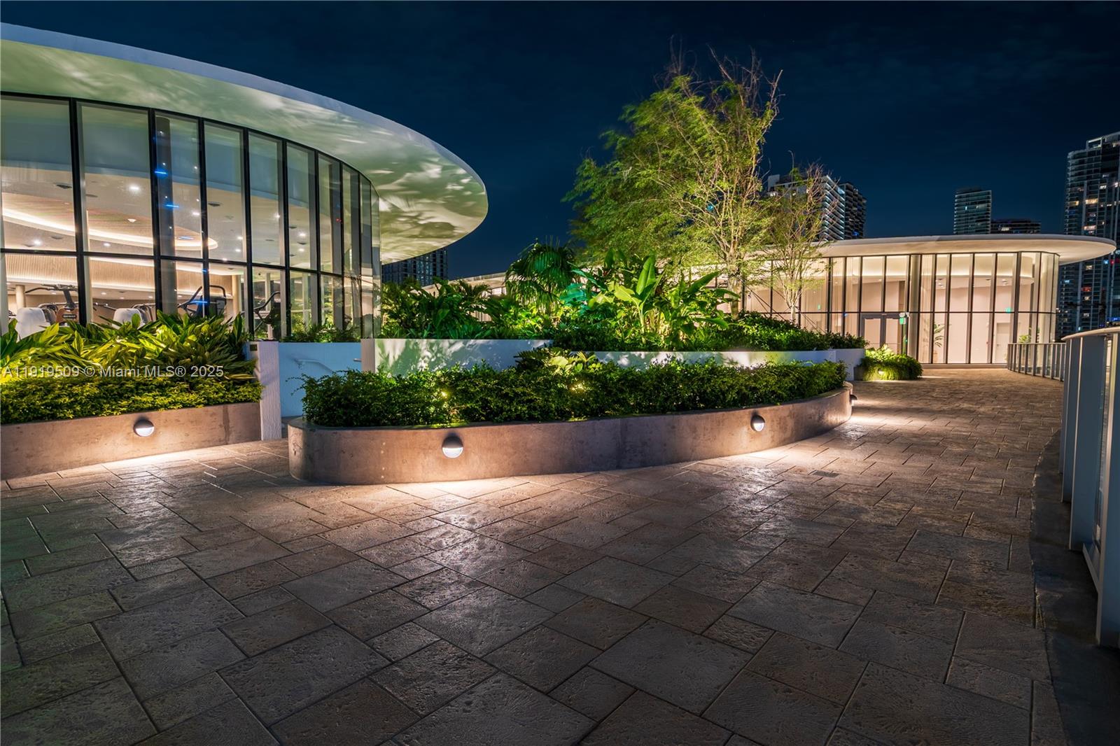 700 NE 24th #1101 Miami, FL 33137