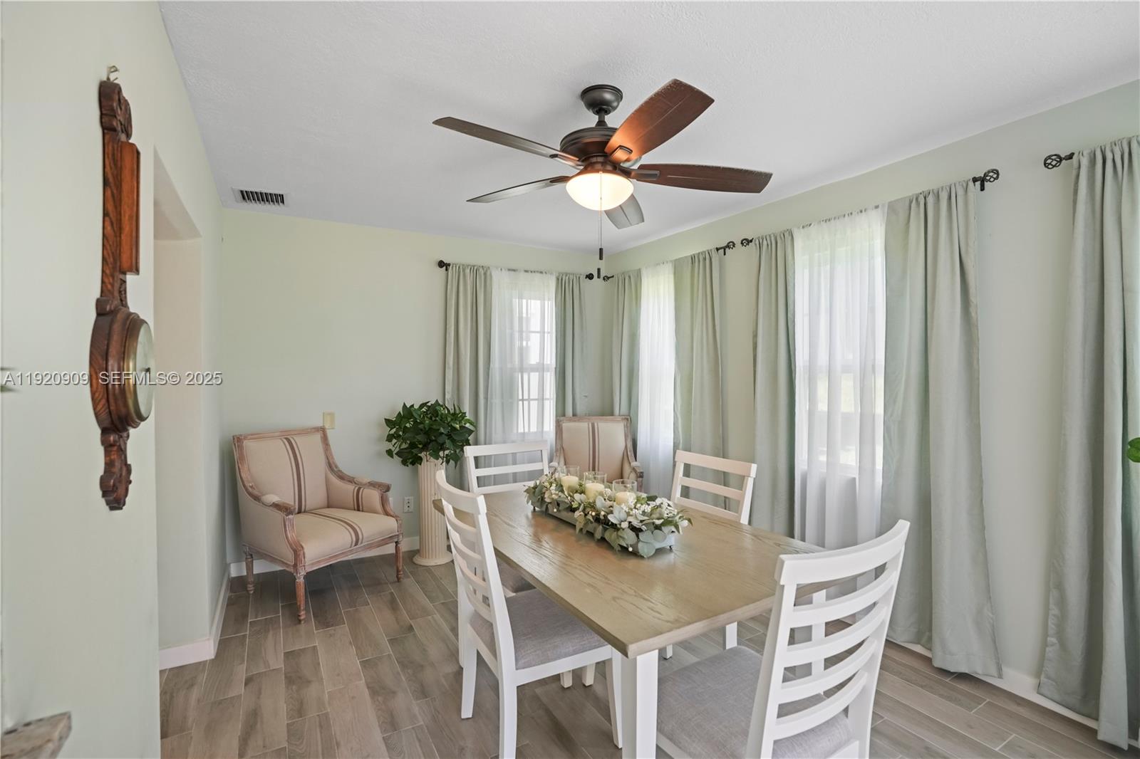 142 NW 10th Ct Boynton Beach, FL 33426