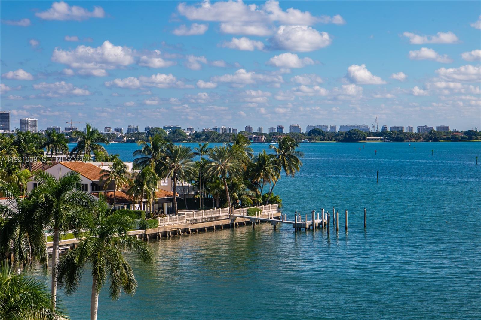 1800 NE 114th St #603