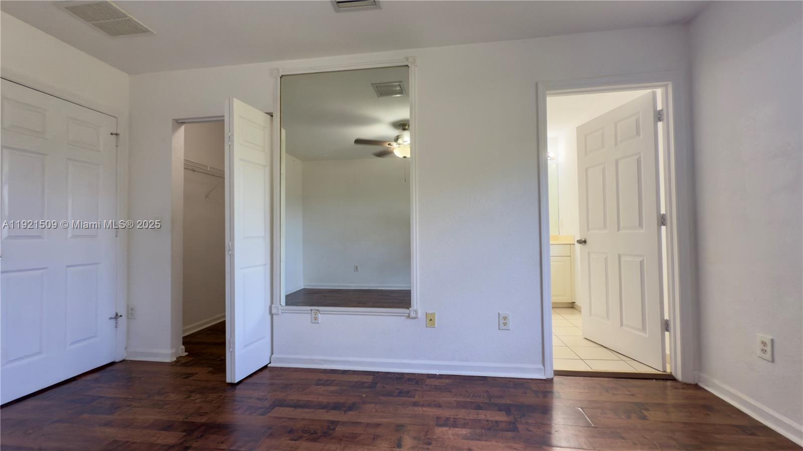 1109 Lucaya Dr Riviera Beach, FL 33404