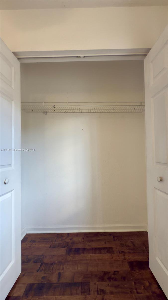 1109 Lucaya Dr Riviera Beach, FL 33404