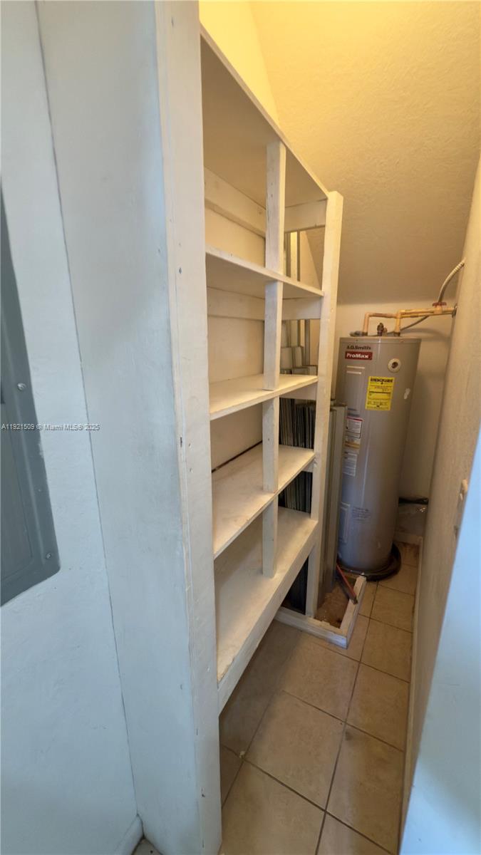 1109 Lucaya Dr Riviera Beach, FL 33404