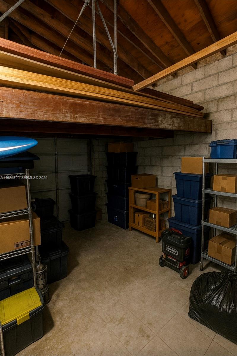 3321 SW 18th St Miami, FL 33145