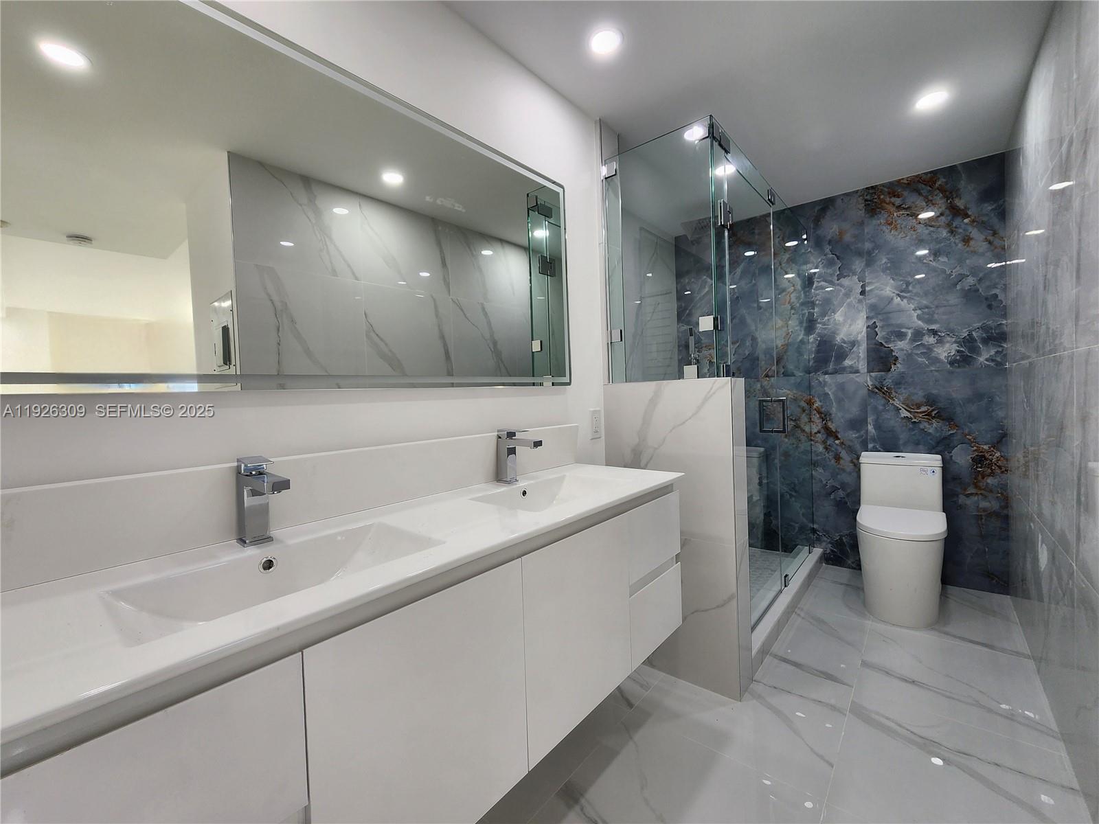 3505 S Ocean Dr #716 Hollywood, FL 33019