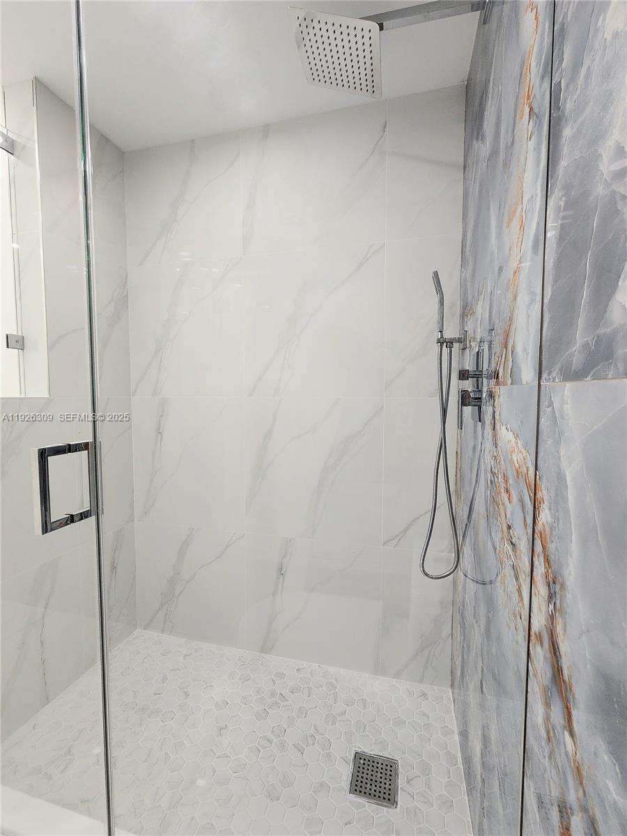 3505 S Ocean Dr #716 Hollywood, FL 33019