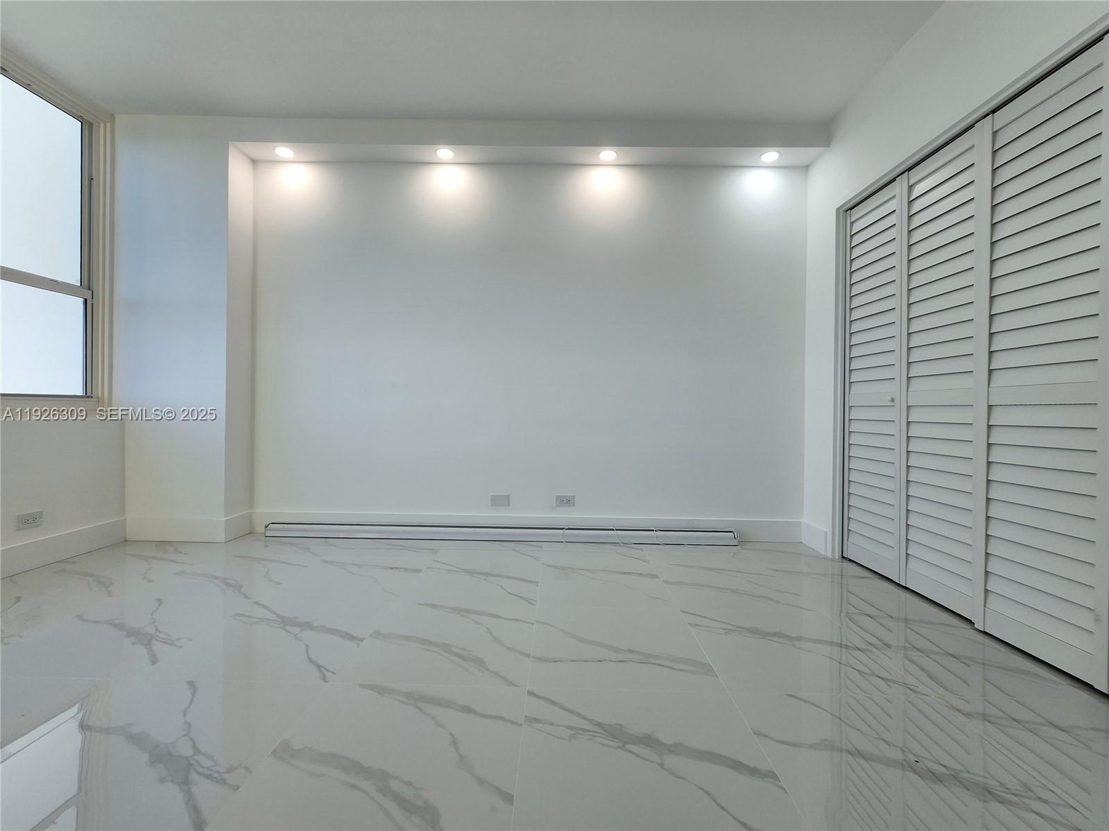 3505 S Ocean Dr #716 Hollywood, FL 33019