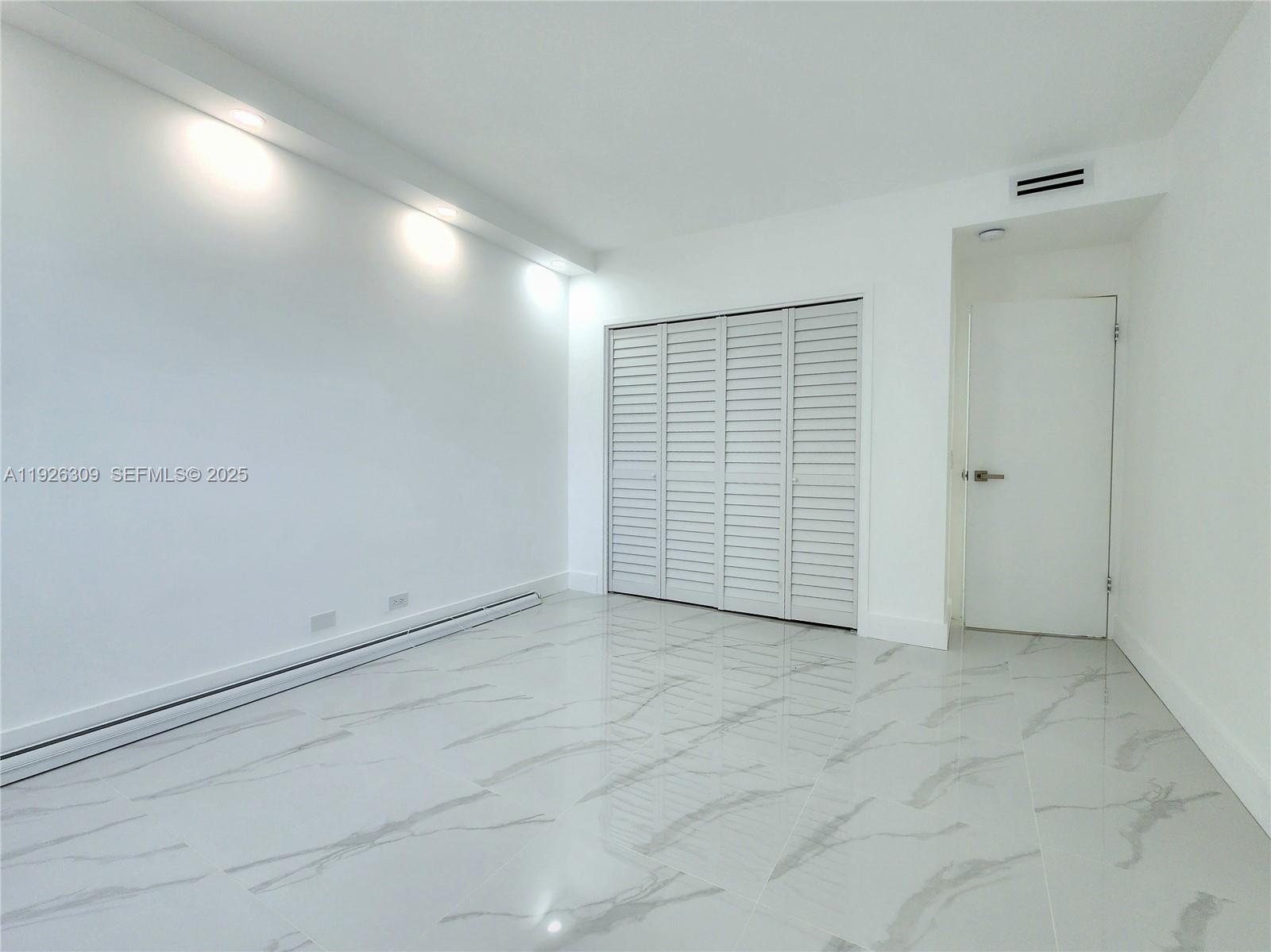 3505 S Ocean Dr #716 Hollywood, FL 33019