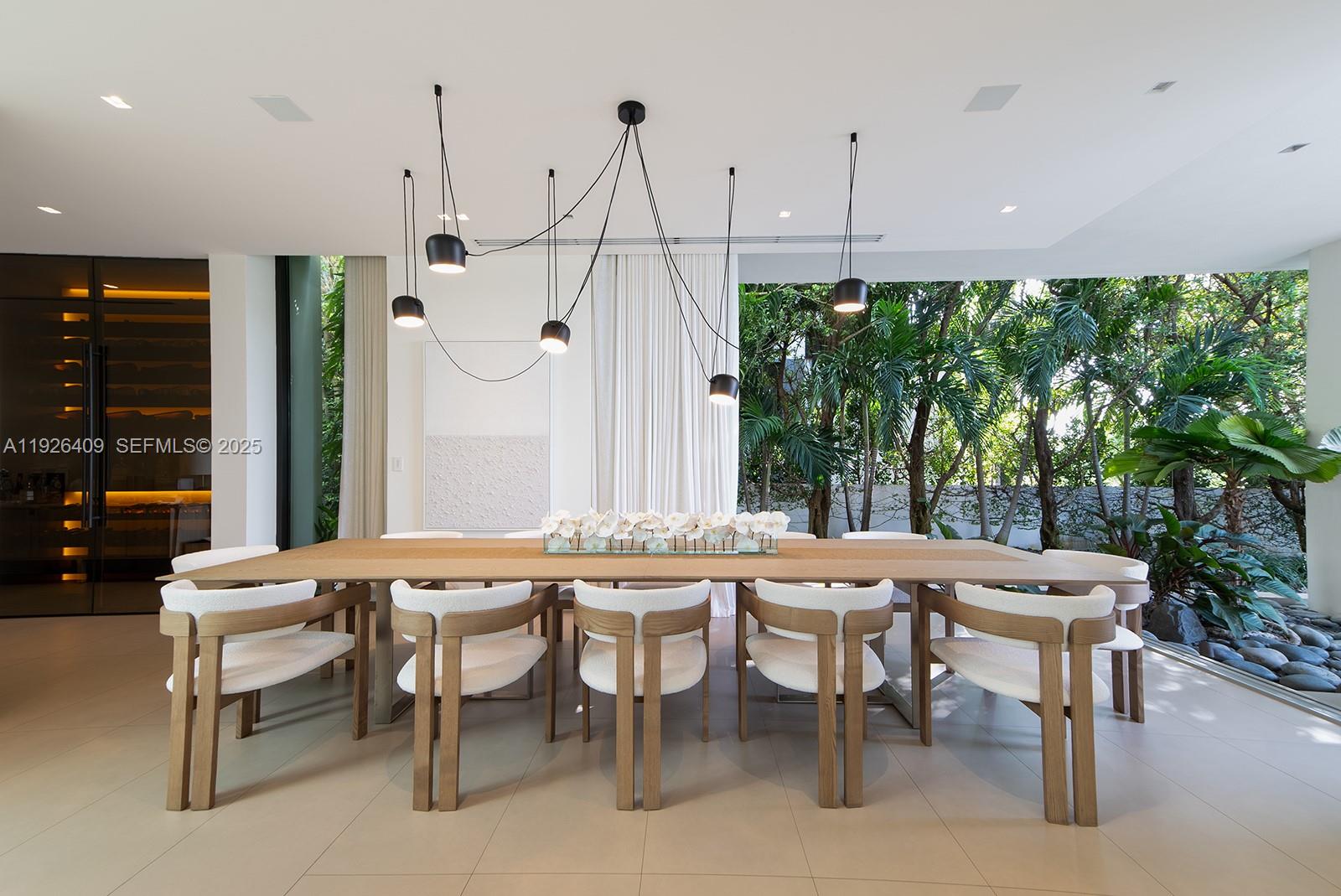 6480 Allison Rd Miami Beach, FL 33141