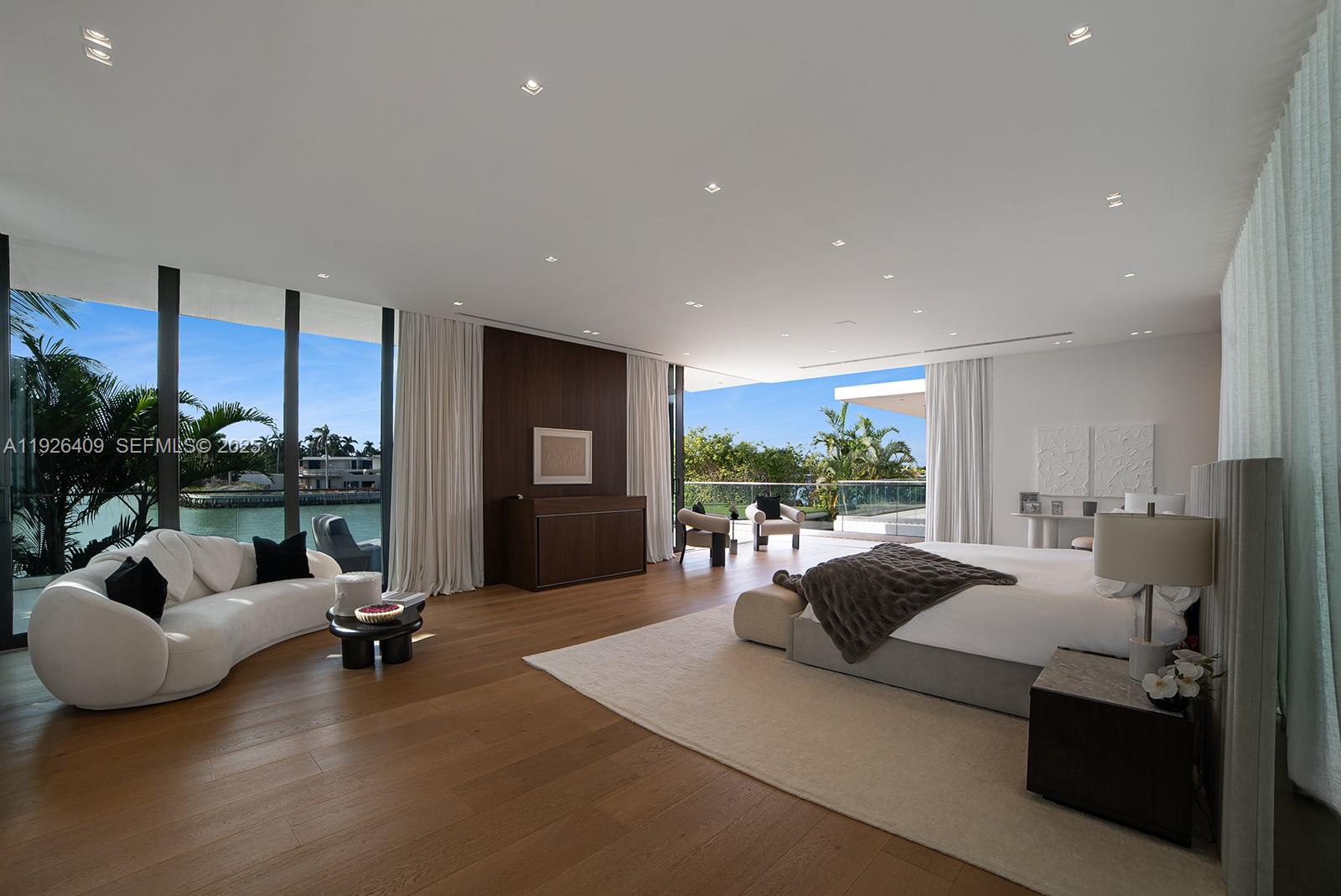 6480 Allison Rd Miami Beach, FL 33141