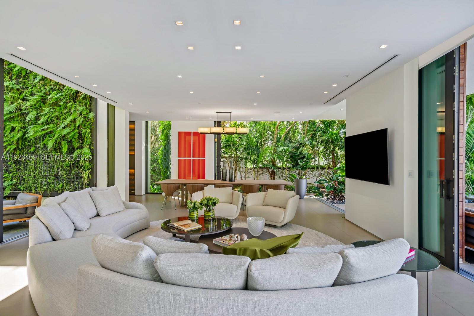 6480 Allison Rd Miami Beach, FL 33141