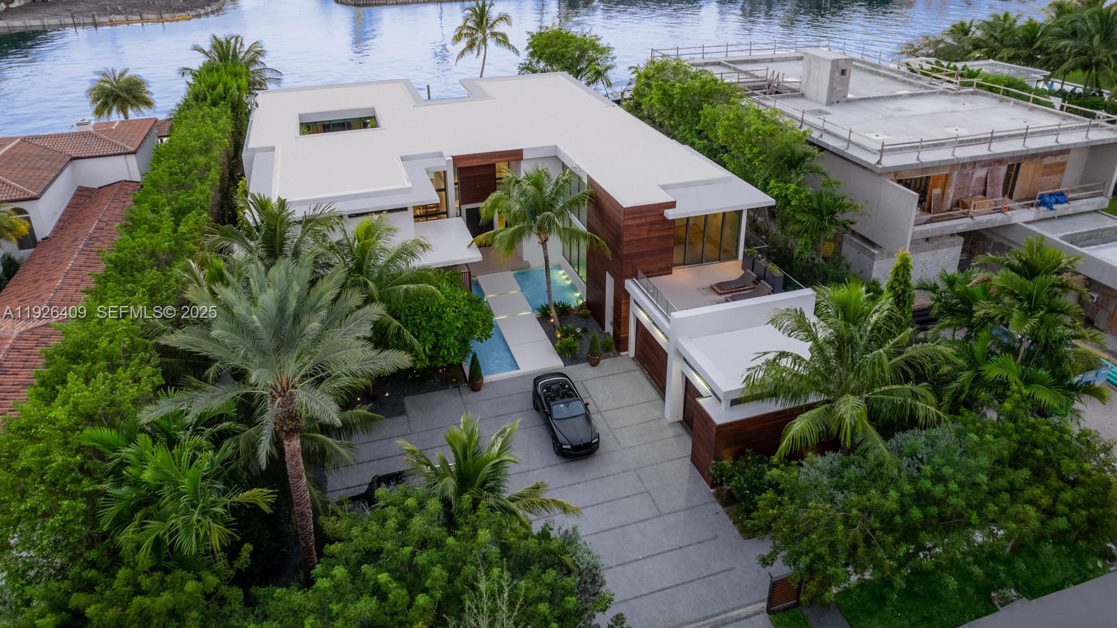 6480 Allison Rd Miami Beach, FL 33141