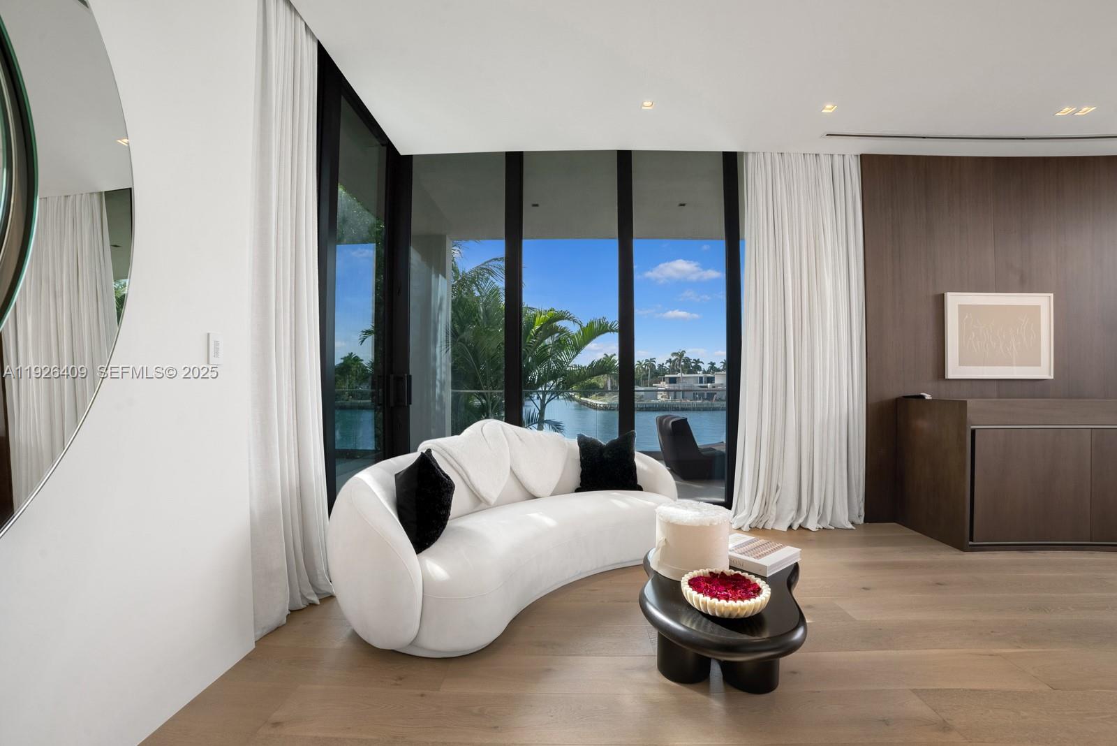 6480 Allison Rd Miami Beach, FL 33141