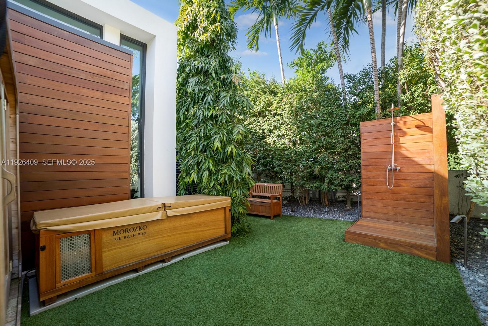 6480 Allison Rd Miami Beach, FL 33141