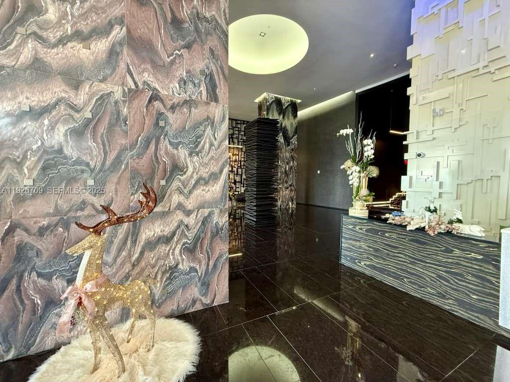 image Beach Club 124