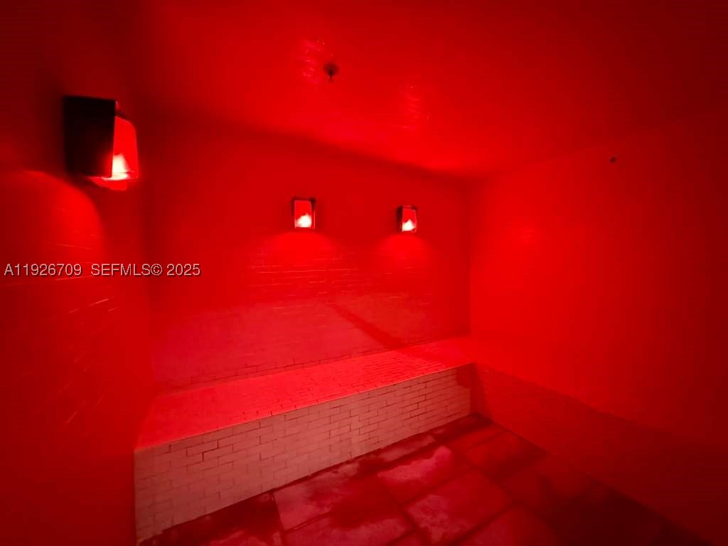 image Beach Club 135