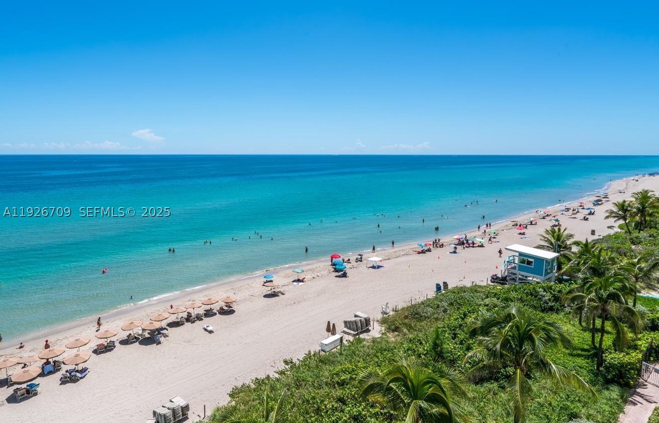 image Beach Club 143