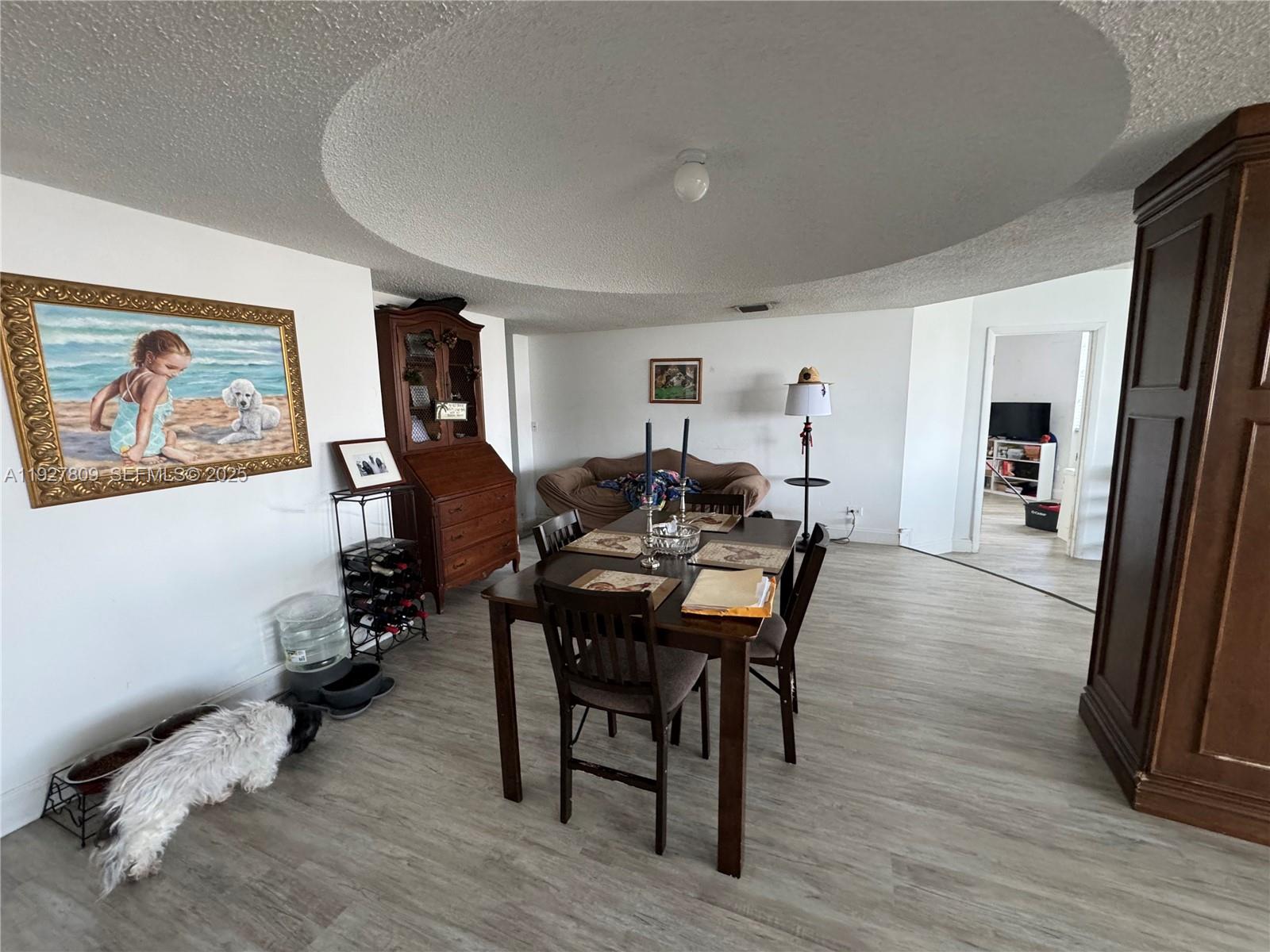 905 Brickell Bay Dr #1530 Miami, FL 33131