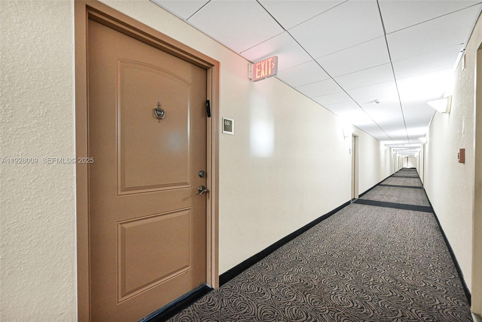 image Arlen House East3