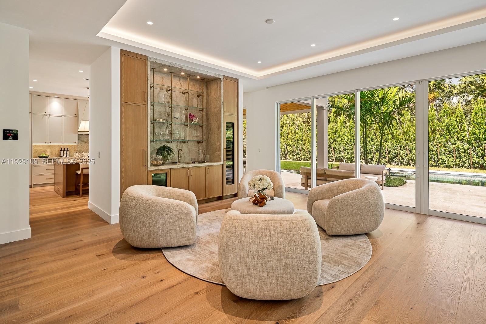 6021 SW 86th St South Miami, FL 33143