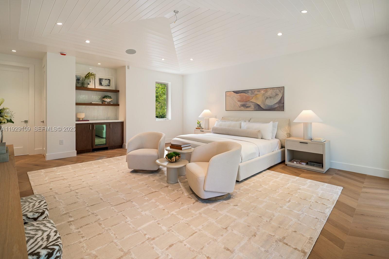 6021 SW 86th St South Miami, FL 33143