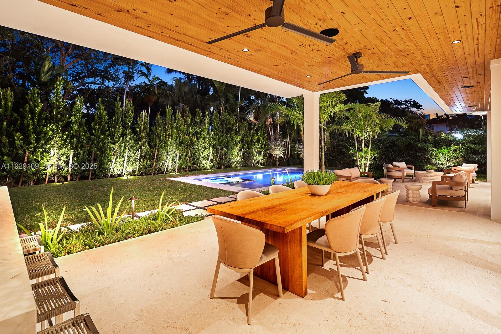 6021 SW 86th St South Miami, FL 33143