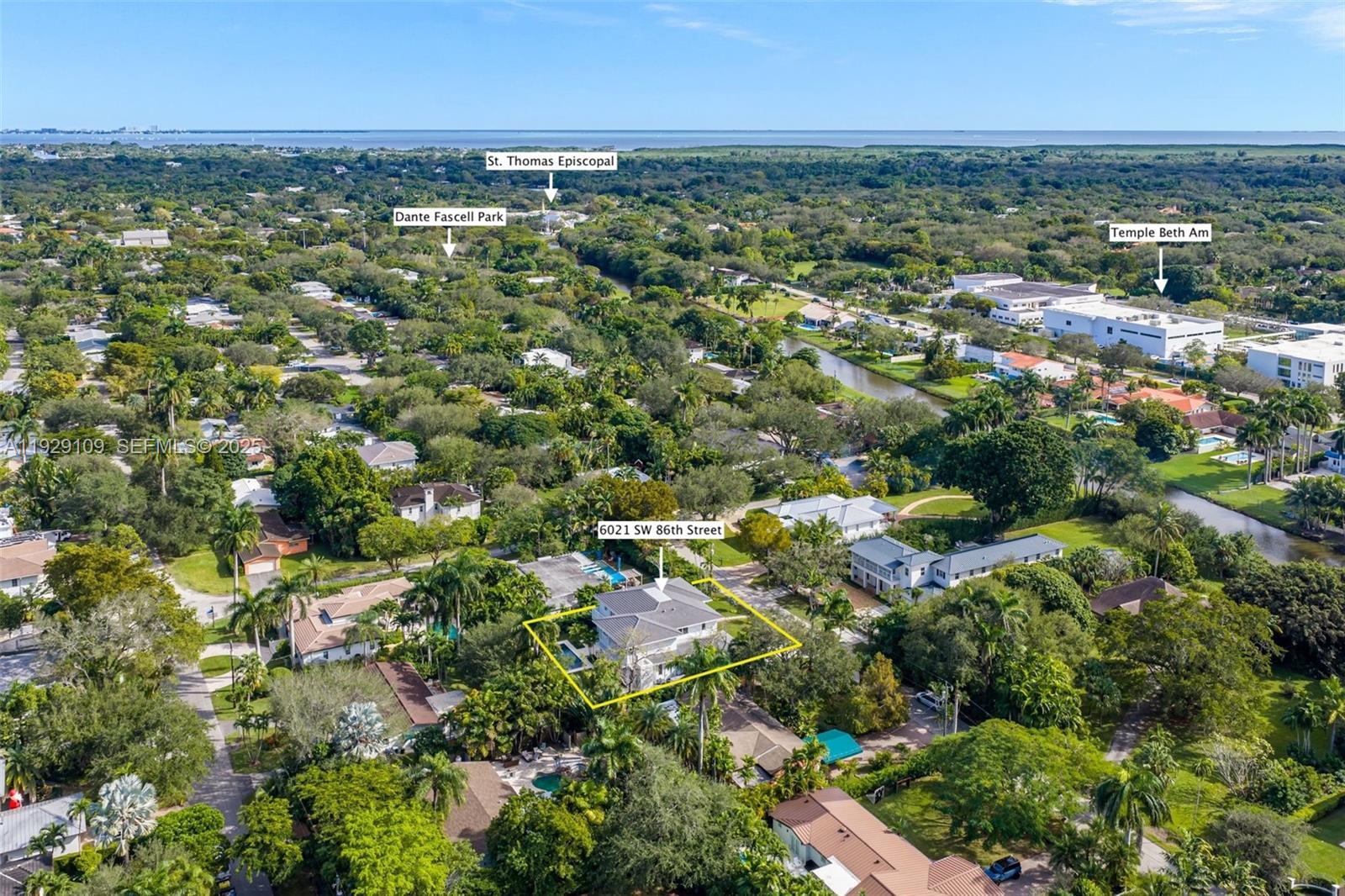 6021 SW 86th St South Miami, FL 33143