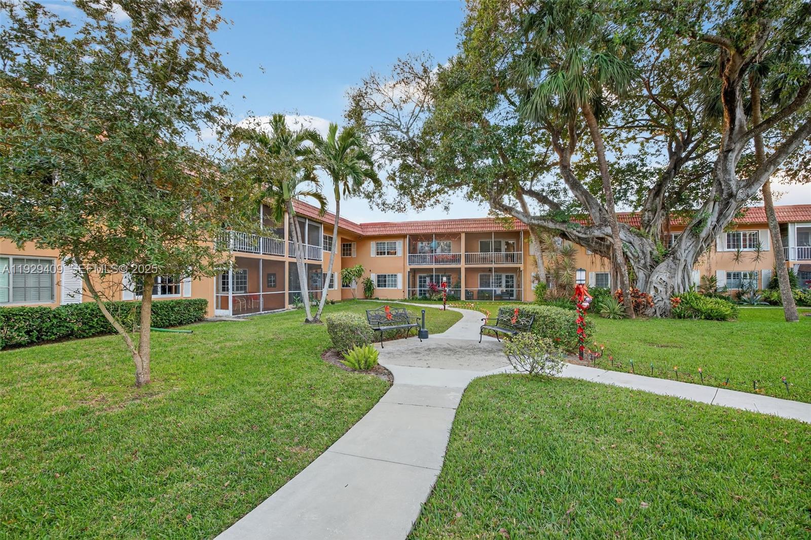 1930 NE 2nd Ave #206L Wilton Manors, FL 33305