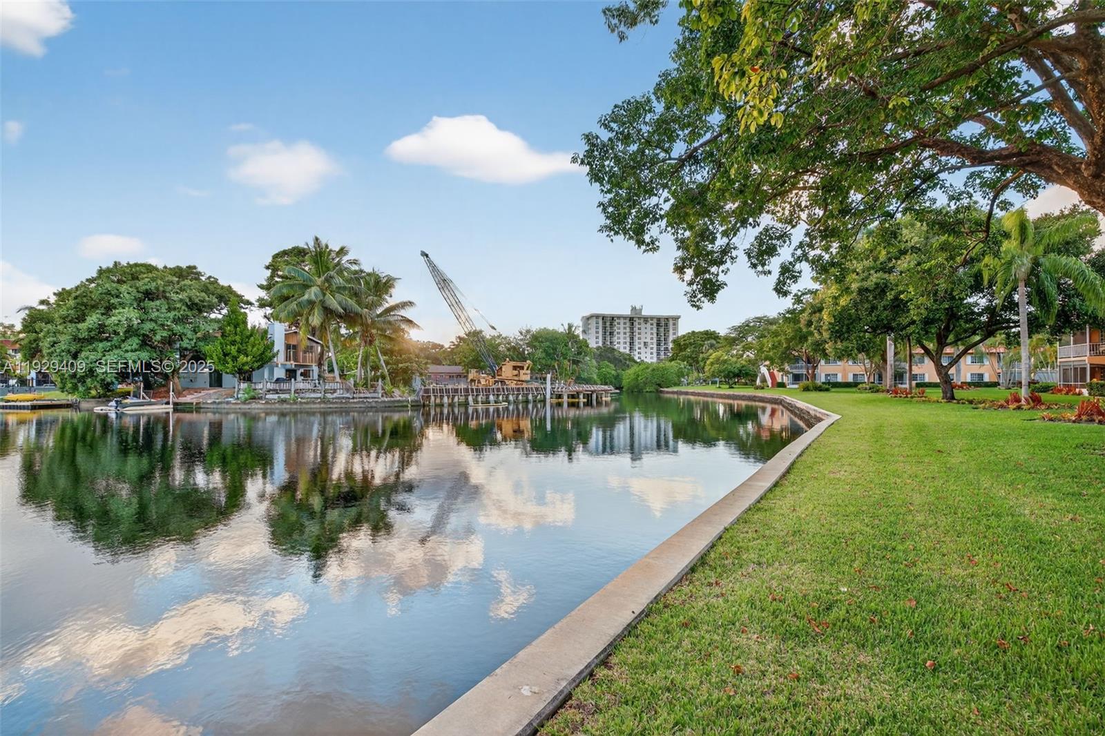 1930 NE 2nd Ave #206L Wilton Manors, FL 33305