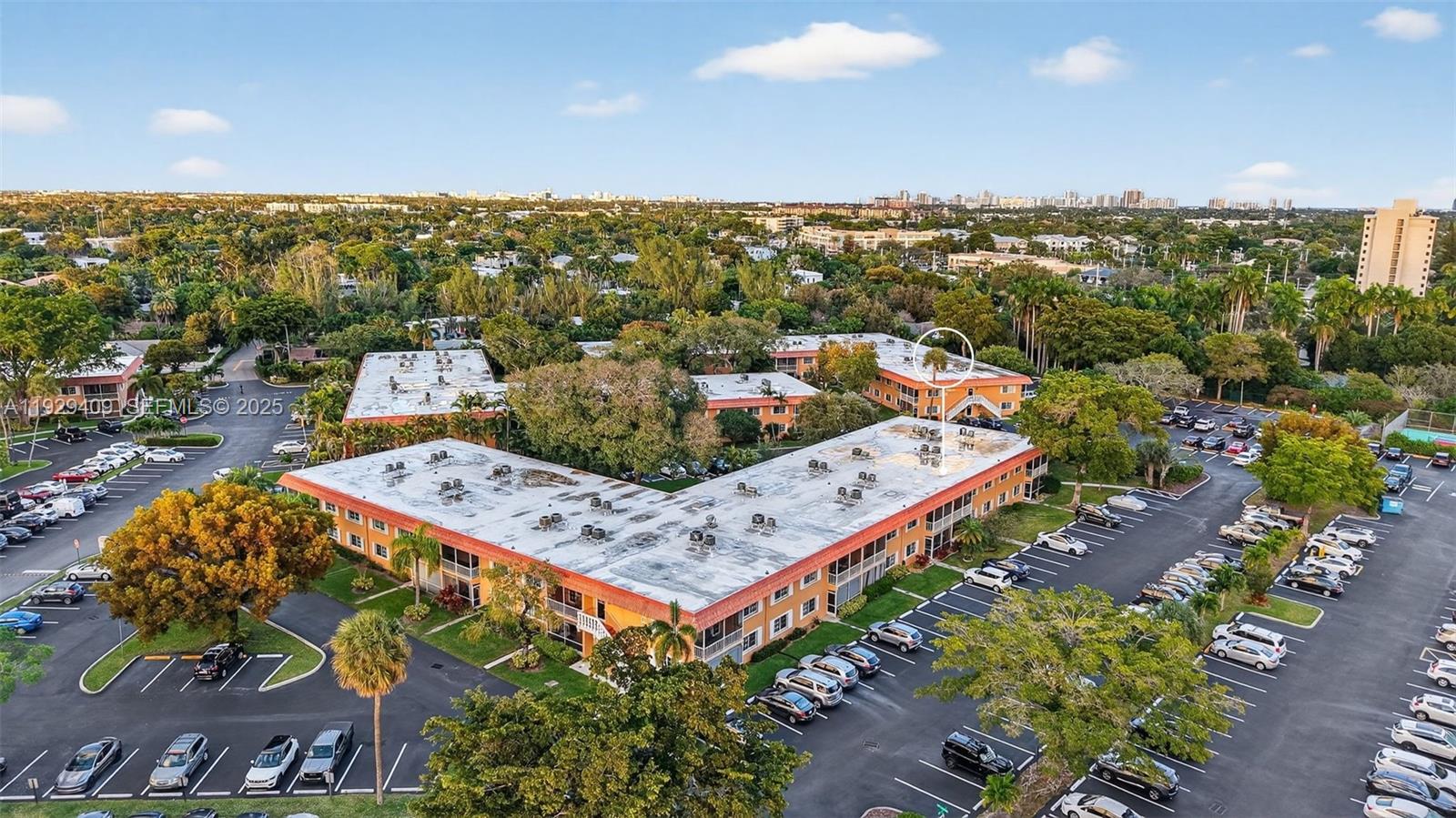 1930 NE 2nd Ave #206L Wilton Manors, FL 33305