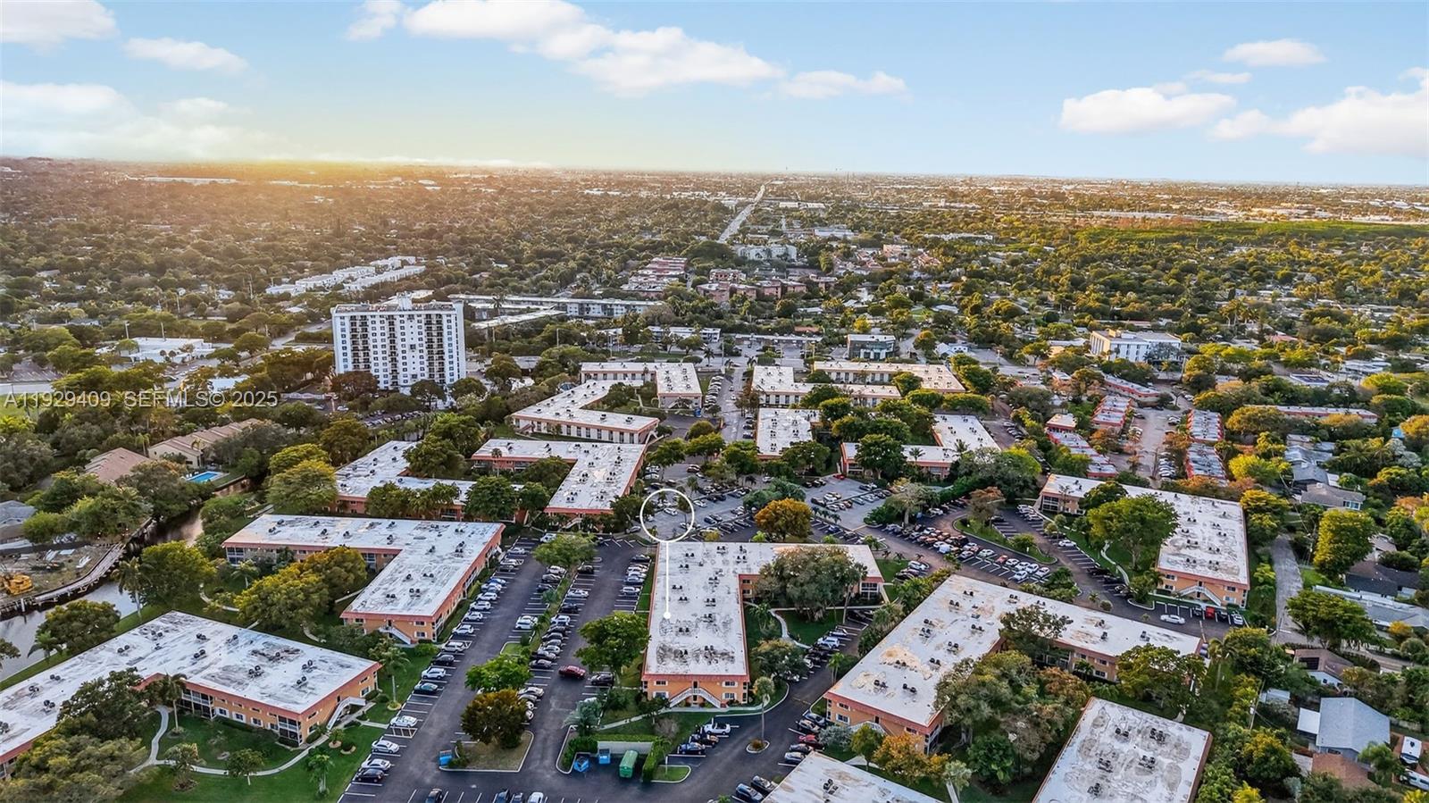 1930 NE 2nd Ave #206L Wilton Manors, FL 33305