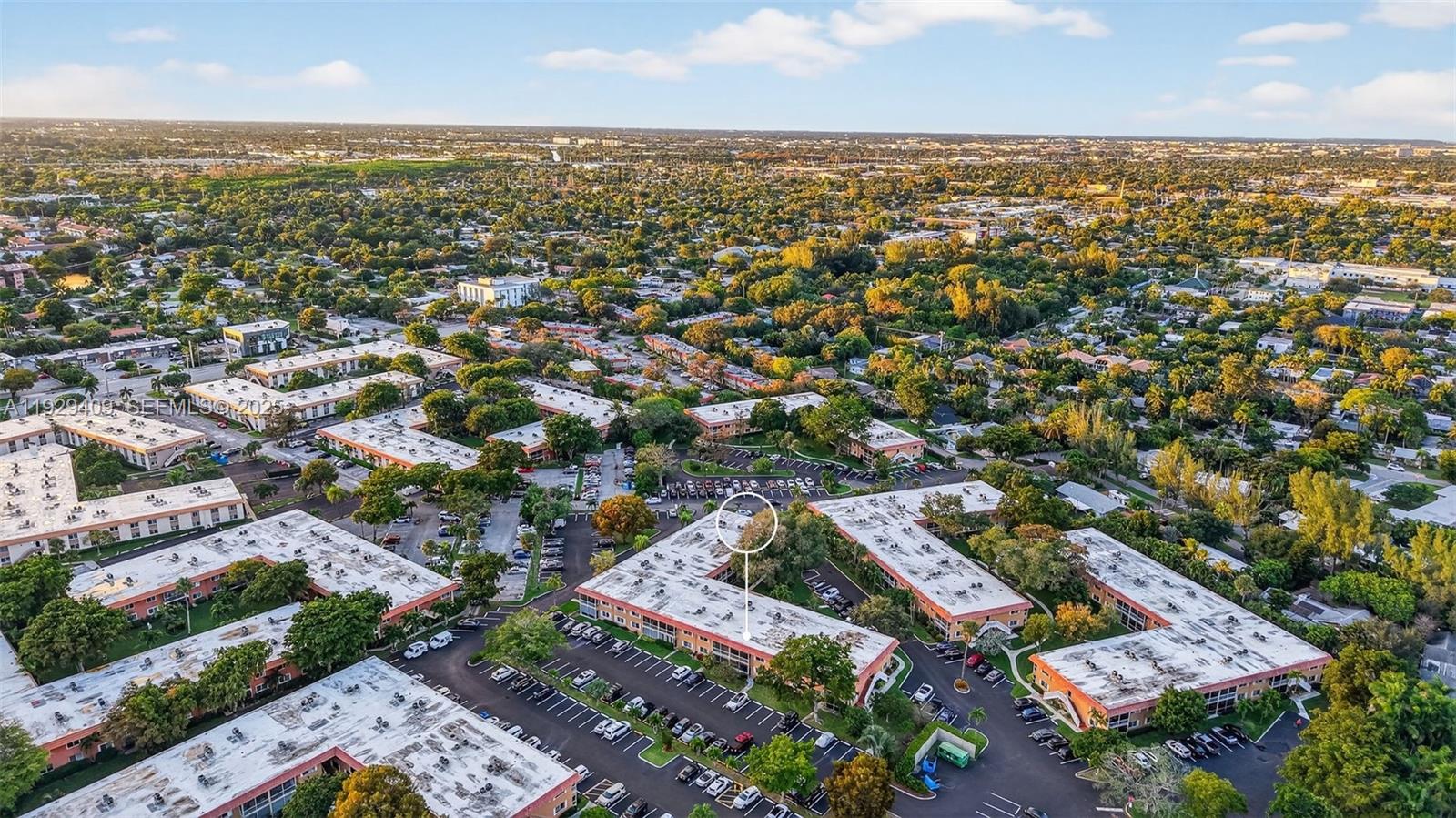 1930 NE 2nd Ave #206L Wilton Manors, FL 33305