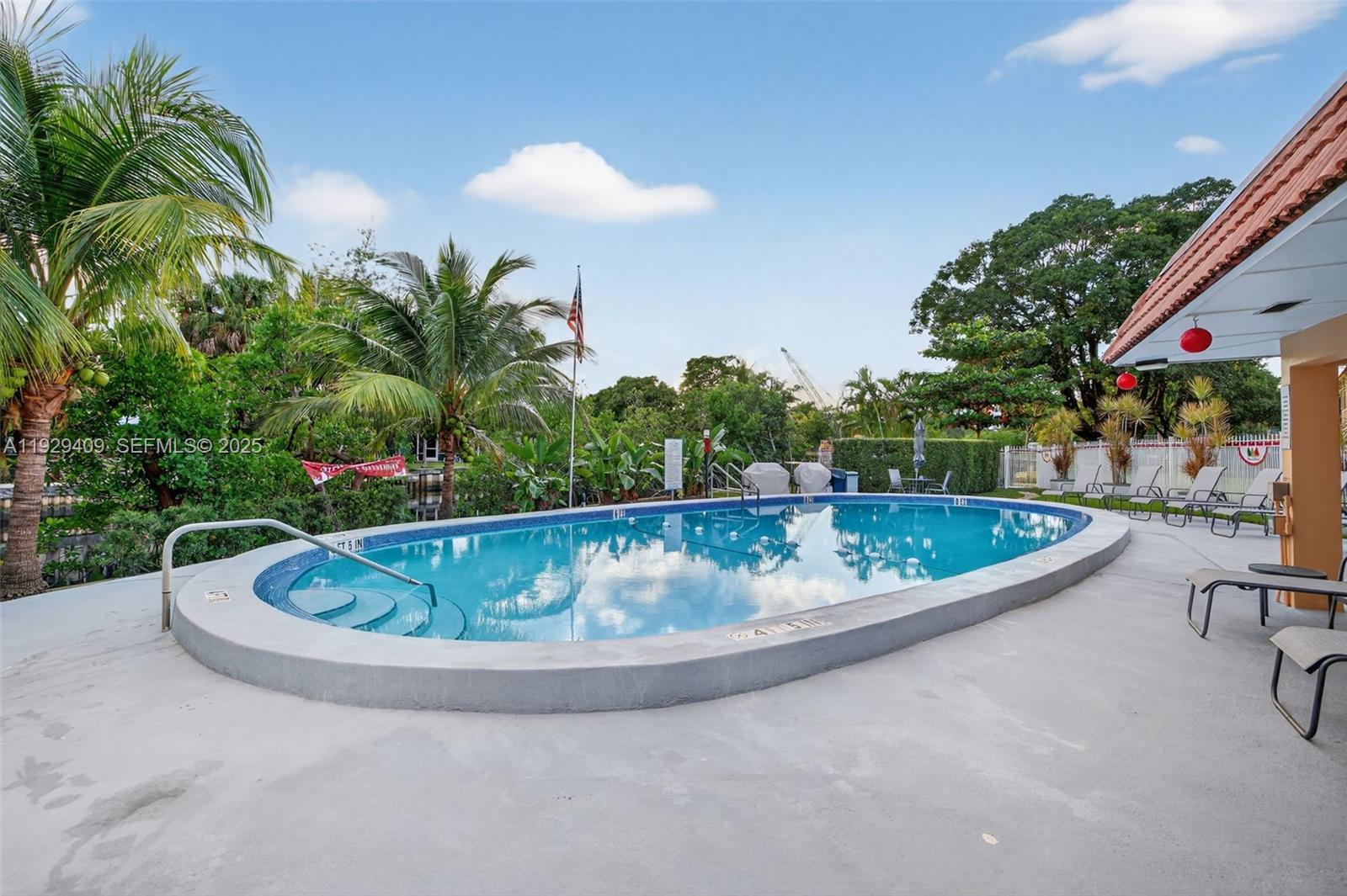 1930 NE 2nd Ave #206L Wilton Manors, FL 33305