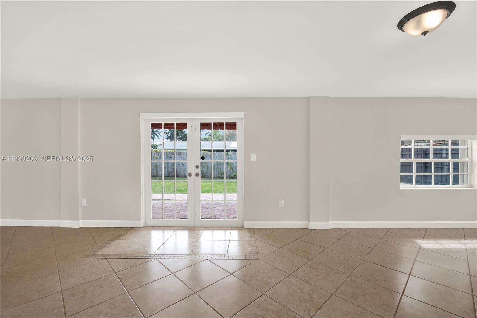 9312 SW 182nd St Palmetto Bay, FL 33157